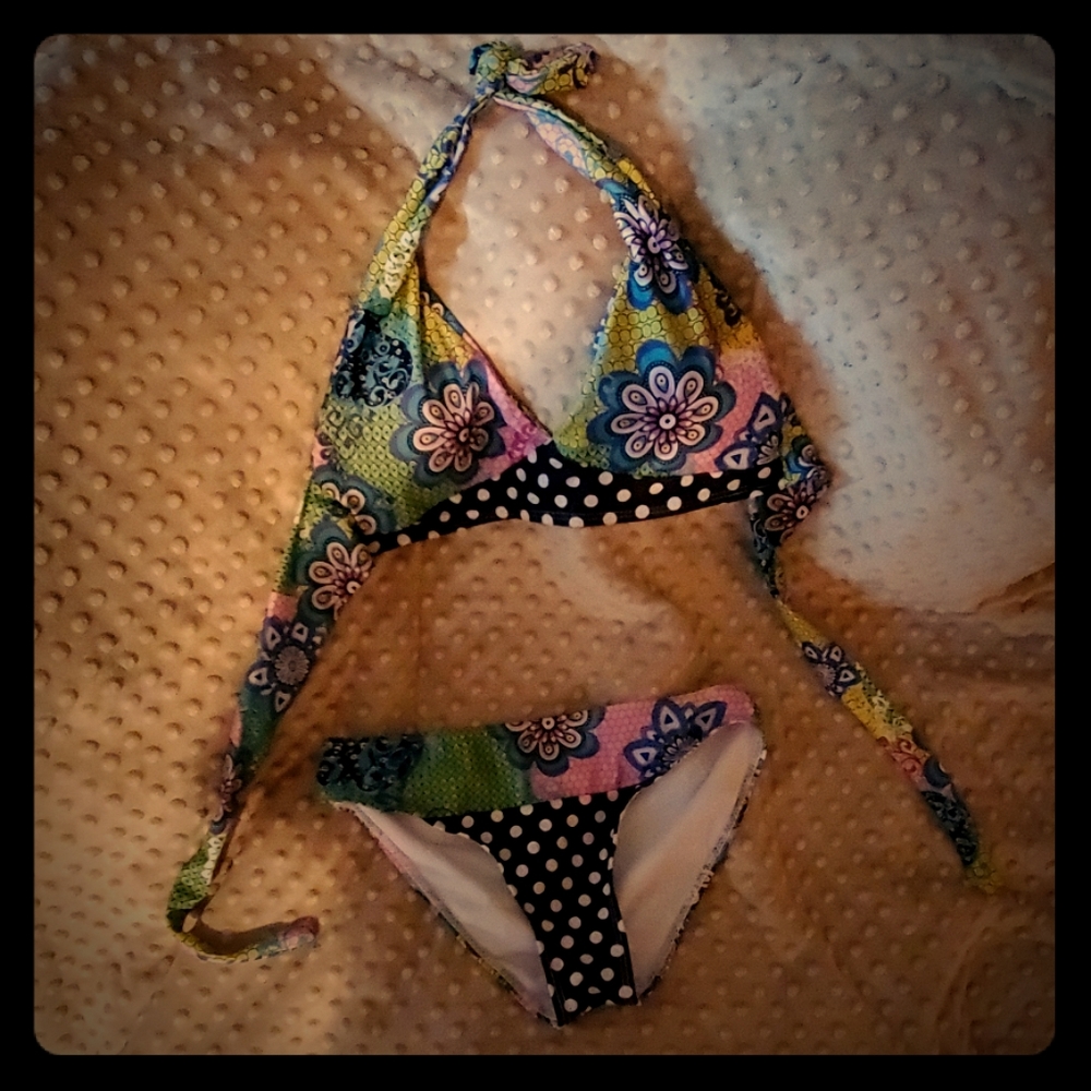 NWOT. Bikini swim suit